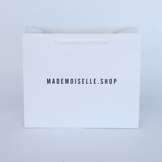 Saco de papel preto fosco de papel fantasia com alça de seda