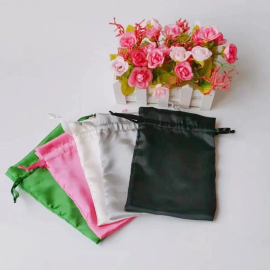 Embalagem de peruca verde personalizada com cordão liso bolsa de cetim